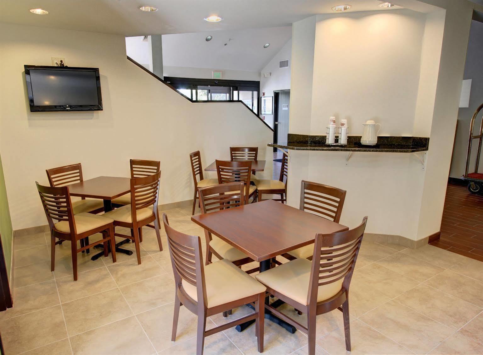 Quality Inn Grasonville Esterno foto